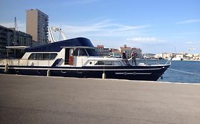 Yacht bateau moteur Benetti 19m