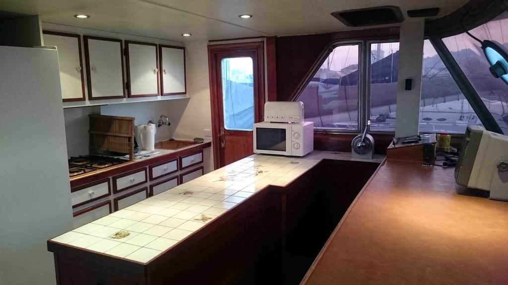 Hôtel Yacht bateau moteur Benetti 19m à Sète Extérieur photo